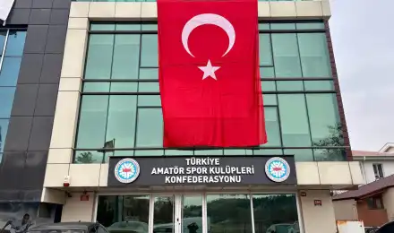 Türk Bayrağı  Şehidimizin Kanı, Milletimizin Onuru ve Vatanın Namusudur.