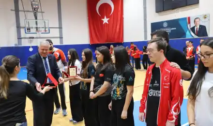 Kırklareli’nde Amatör Spor Haftası “EN”ler Ödül Töreni