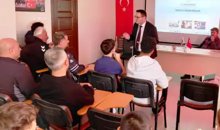 Konya’da Amatör Futbol Camiasına Sezon Öncesi Eğitim Semineri Düzenlendi